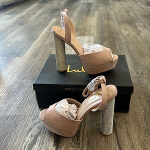 Lulus Kamila Light Nude Suede Platform Rhinestone Ankle Strap Heels Women's SZ 7